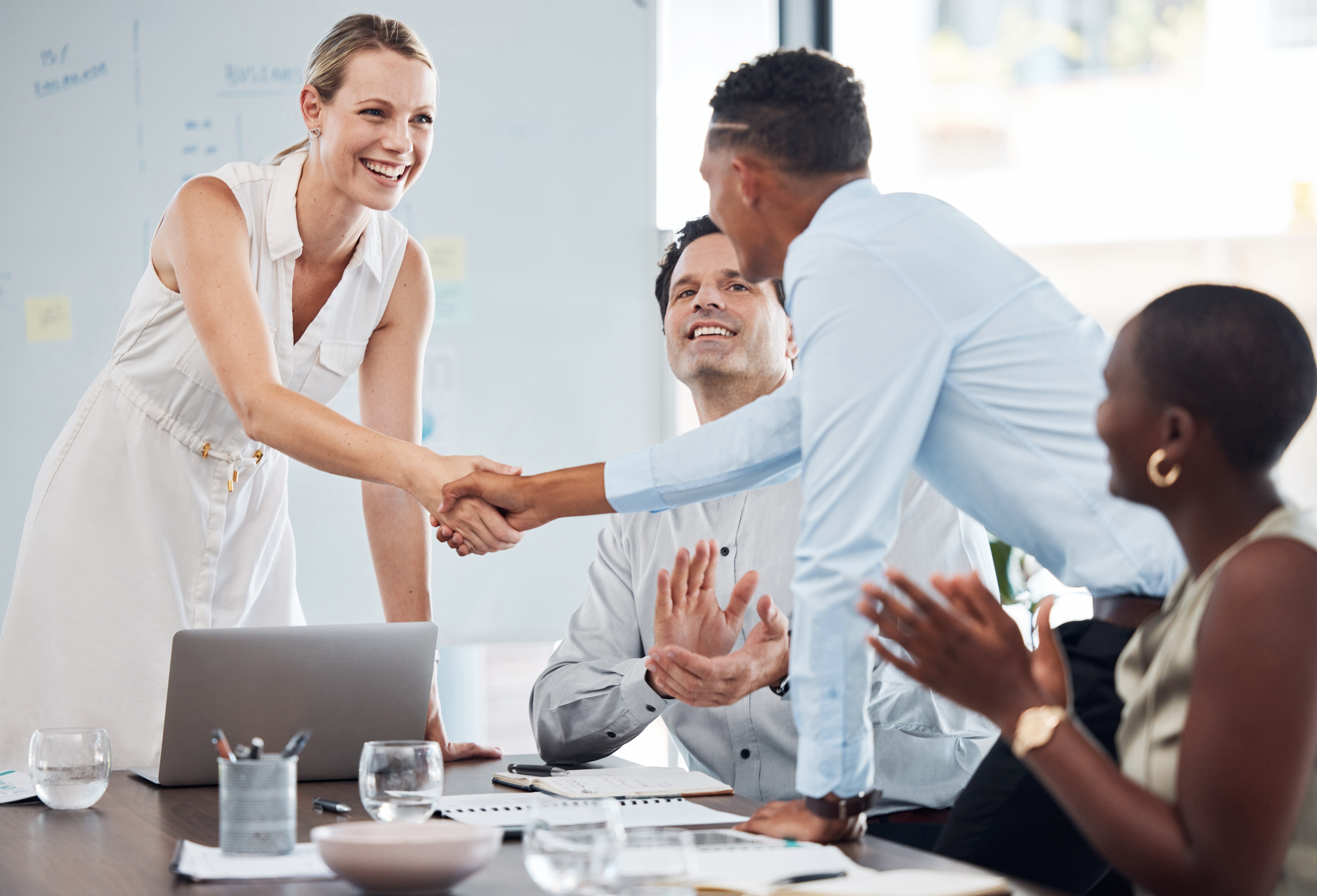 closing a deal in a direct sales meeting