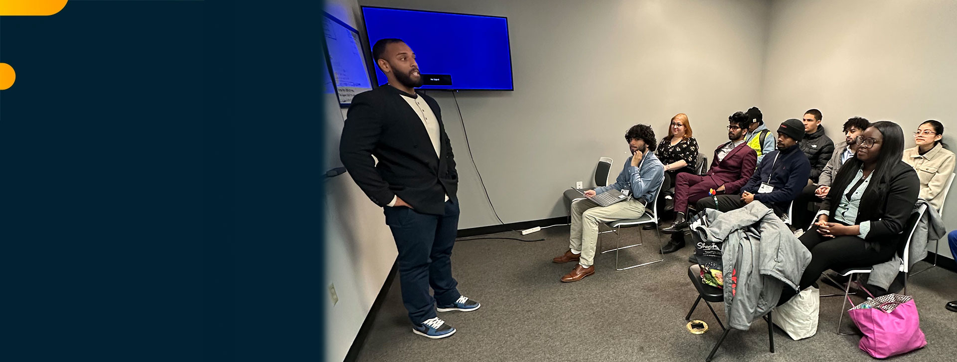 Accelerated-Management_site_img_Opportunities_page_banner